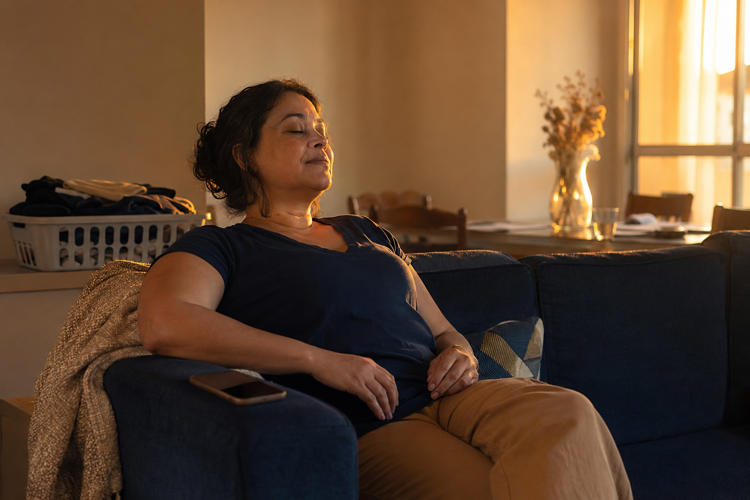 Pessoa adulta fazendo uma pausa depois de cuidar de muitas responsabilidades